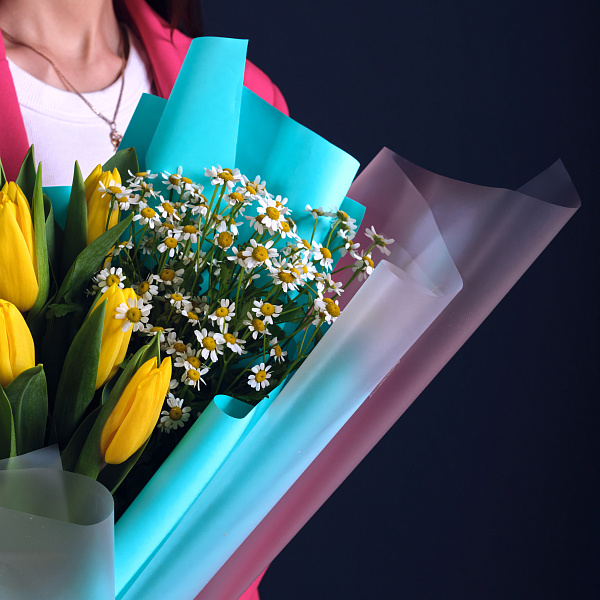 Купить Букет «Зимнее солнце» в  с бесплатной доставкой: цена, фото, описание